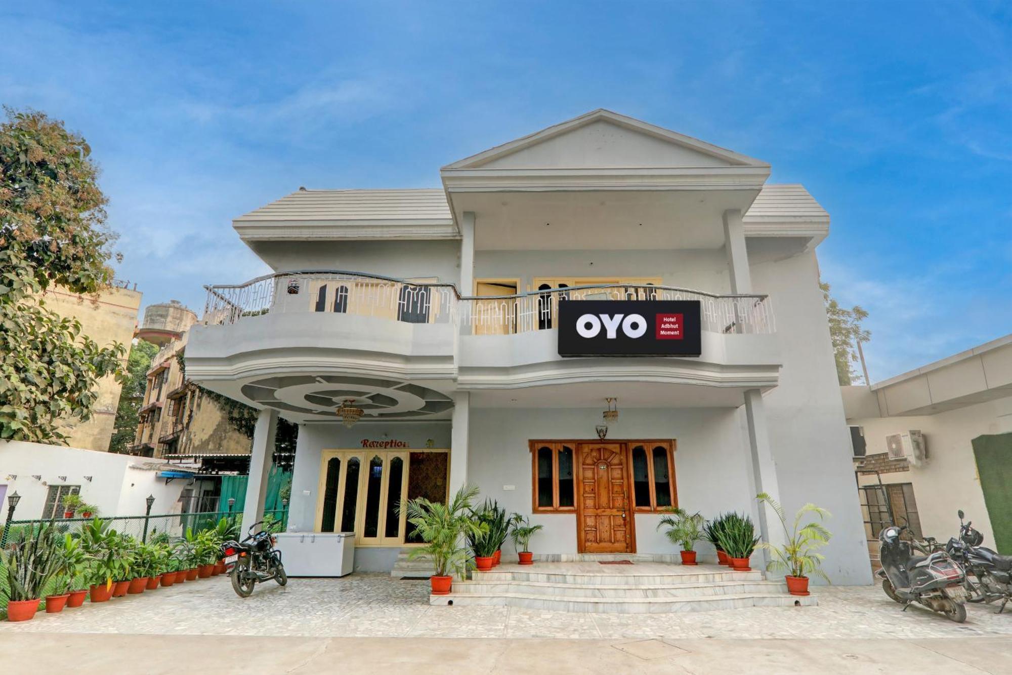 Hotel O Flagship Adbhut Moment Hotel Варанаси Екстериор снимка
